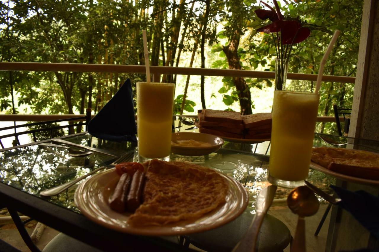 Plantation Hotel Helarambe 外观 照片
